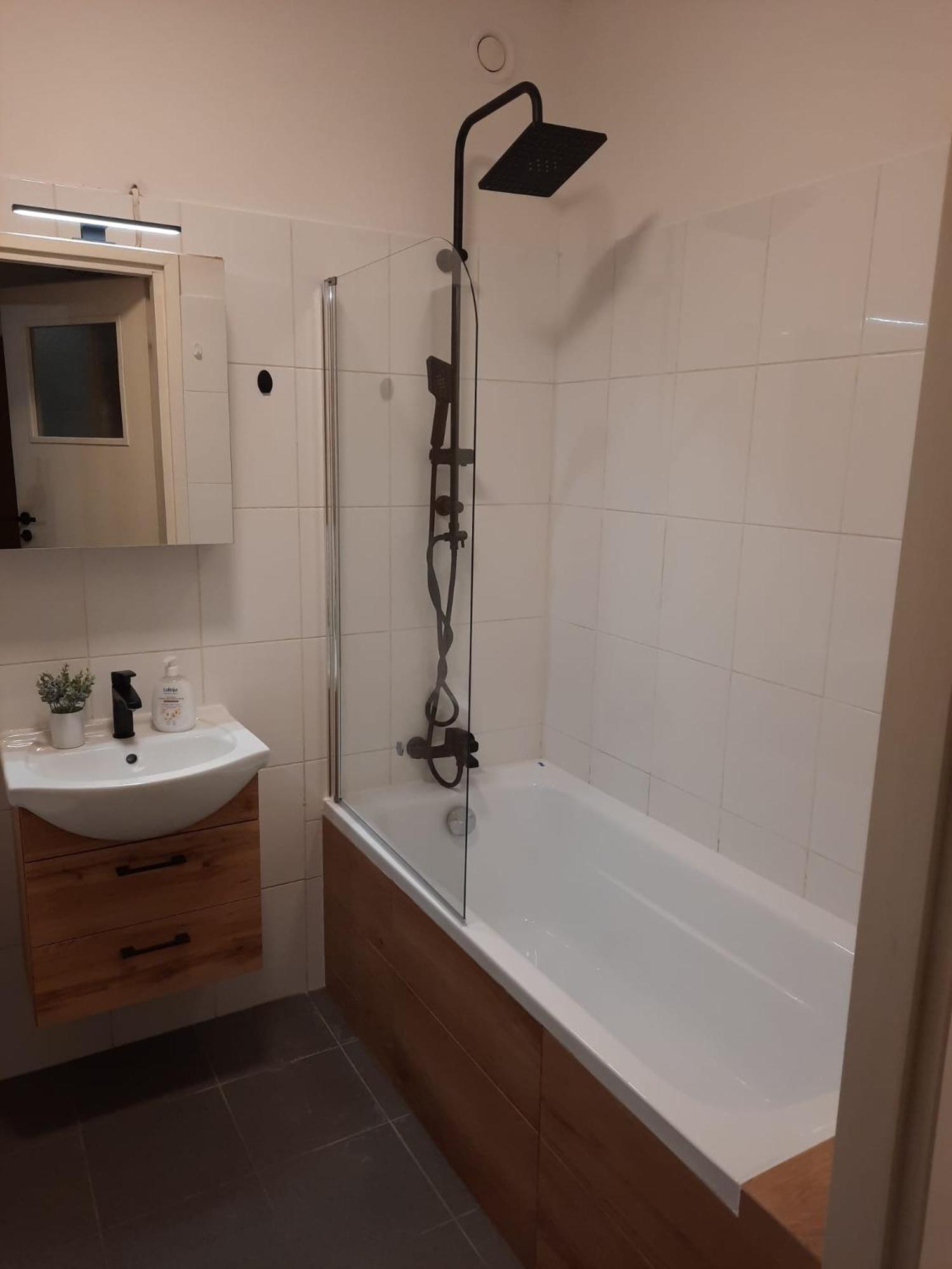 Apartamenty Trzy Wieze Varşova Dış mekan fotoğraf